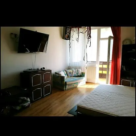 Apartment Center