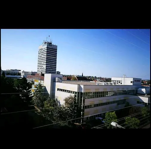 Center * Veszprém